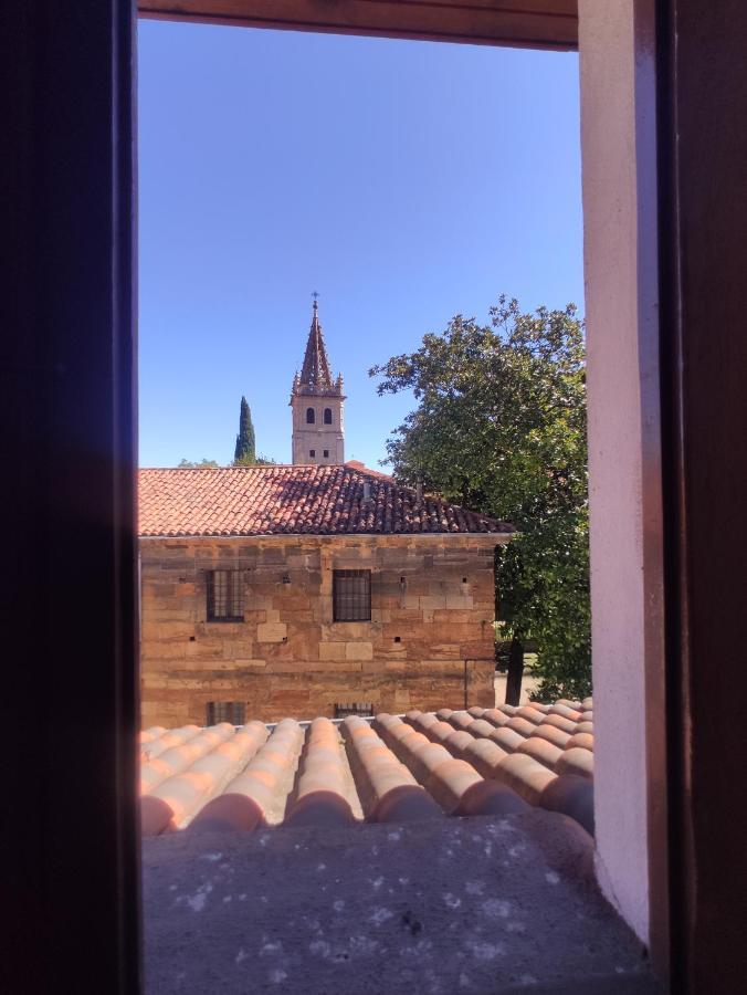 Alojamiento Oviedo 2 Con Parking Exterior foto